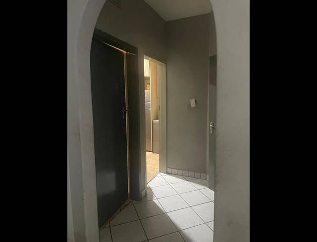 2 BEDROOM APARTMENT FOR SALE IN WYCHWOOD